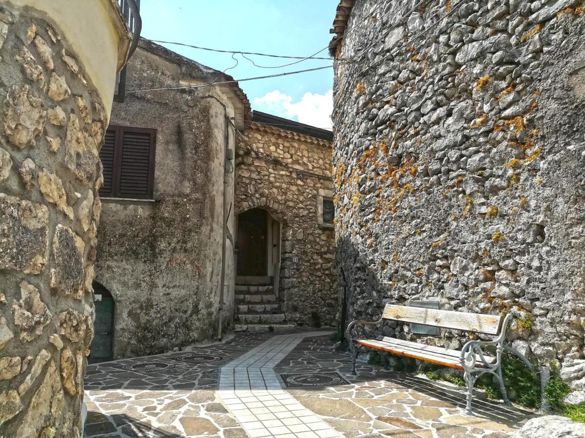 B&B Milleunapietra Romantic Guest House Ausonia Exteriér fotografie